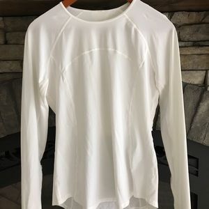 LULULEMON White Running Long-Sleeve // SIZE 8